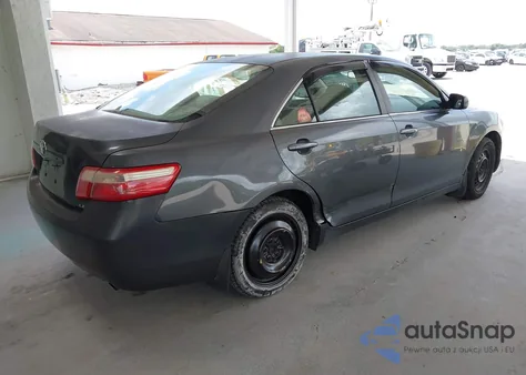 2007 Toyota Camry Le z USA, uszkodzony, nr VIN 4T1BE46K77U538994